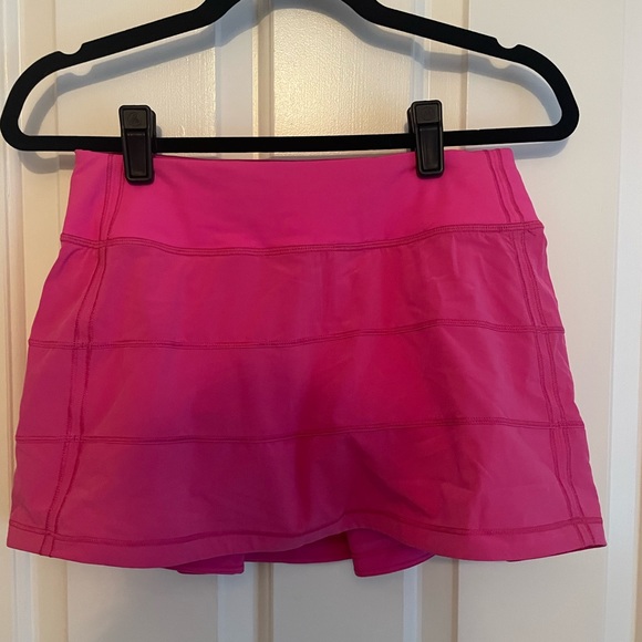 lululemon athletica Dresses & Skirts - Lululemon Pace Rival Mid-Rise Skirt